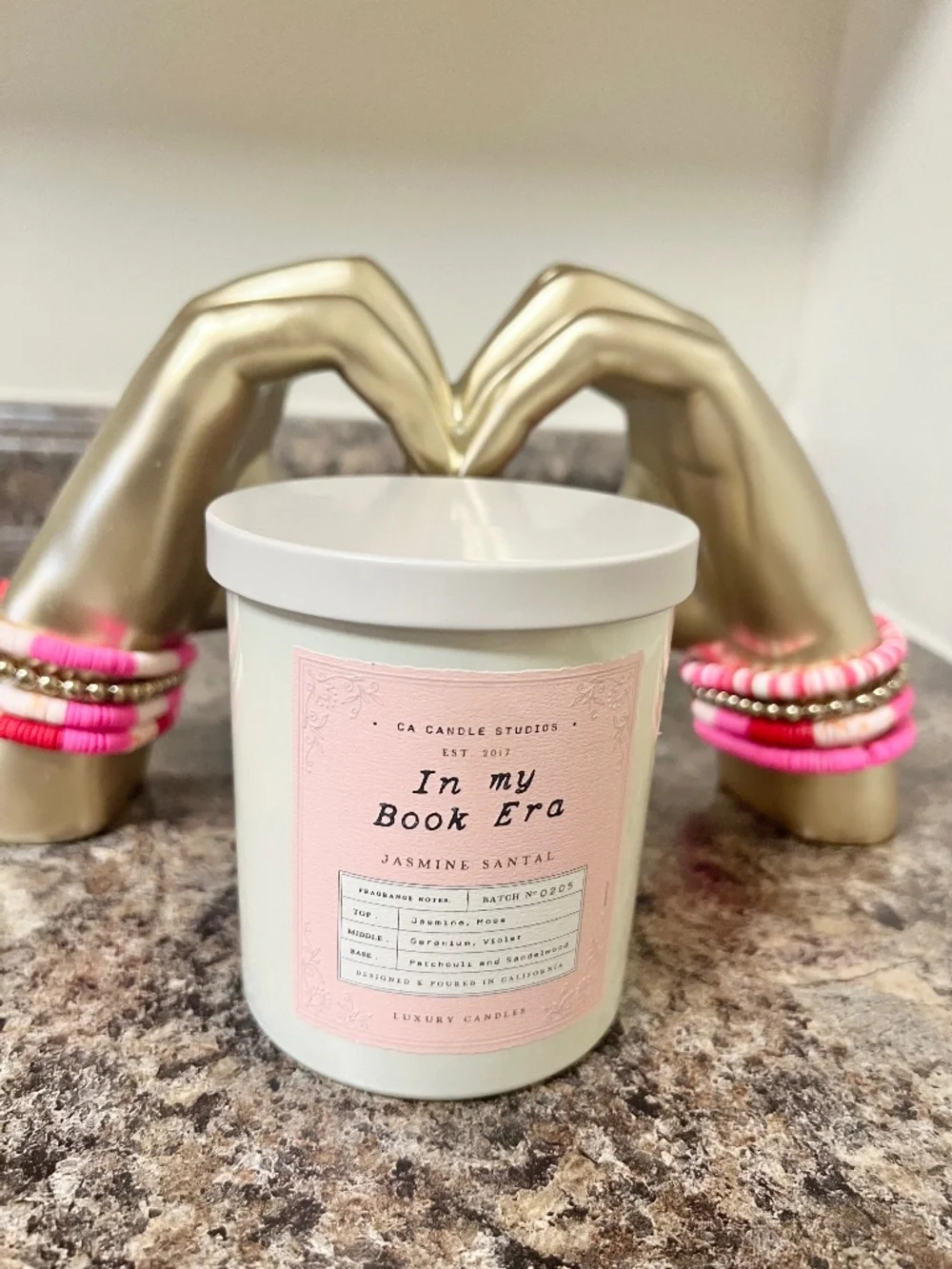 In My Book Era Candle - Jasmin Santal